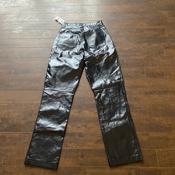 Abercrombie and Fitch 90s straight High rise faux leather pants - Picture 11 of 12